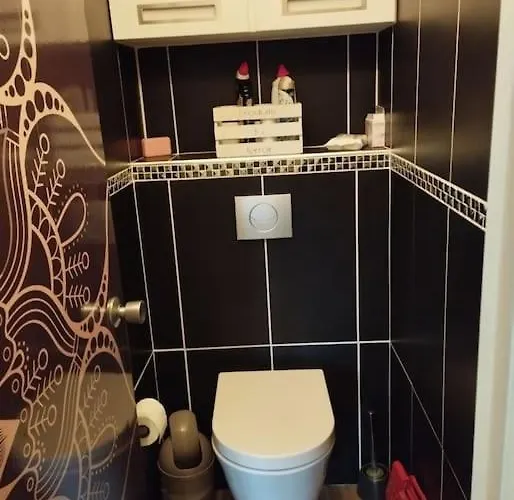 아파트 3 Pieces 망들리유 라 나플