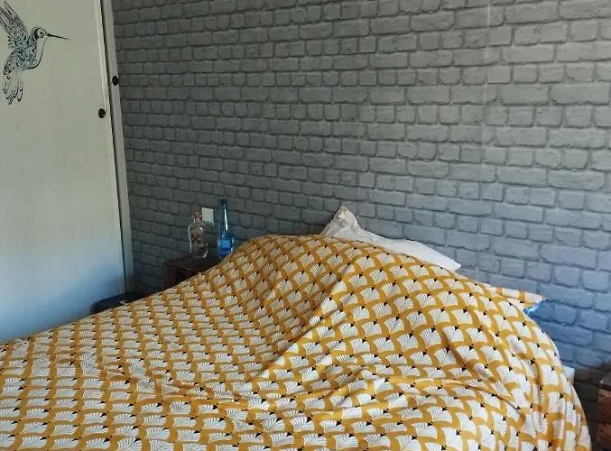 3 Pieces 아파트 *