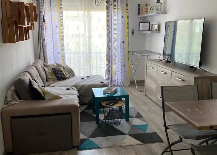 3 Pieces 아파트 *